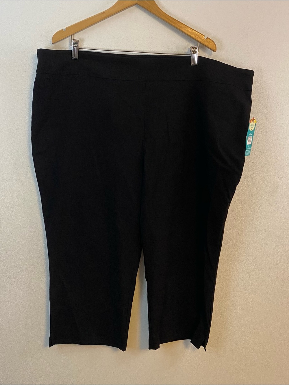 The Pioneer Woman Pull On Millennium Capri Black NWT Womens 3X